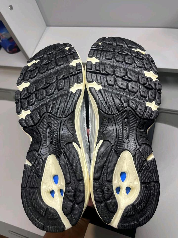 Кроссовки new balance 530