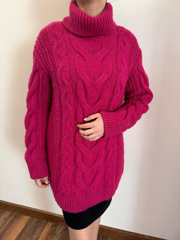 Свитер абсолютно новый