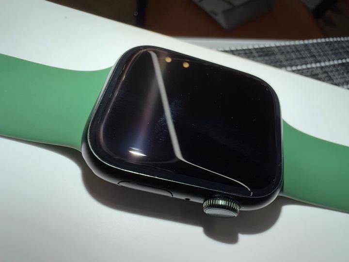 Apple watch 7 45 mm БЕЗ ЦАРАПИН ПОЧТИ НОВАЯ