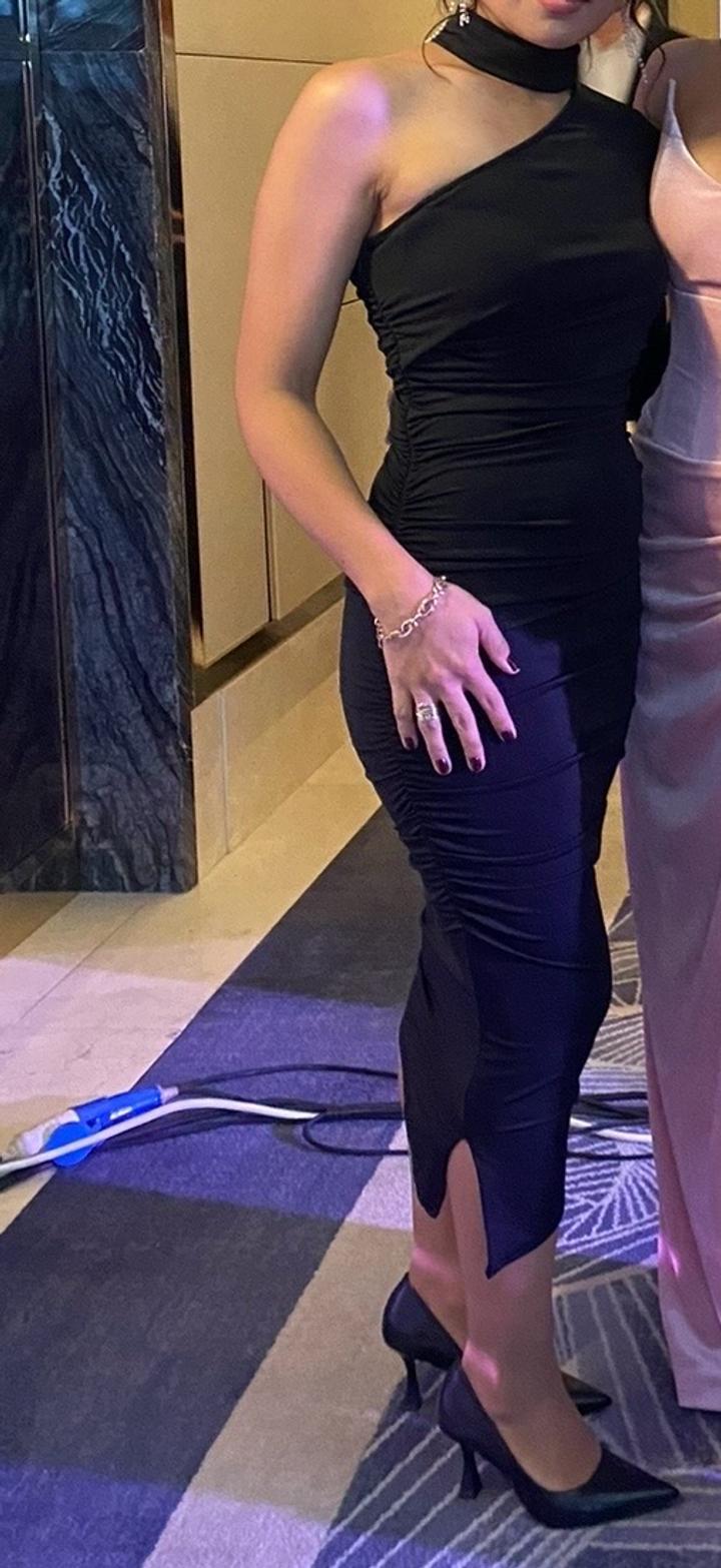 Черное платье