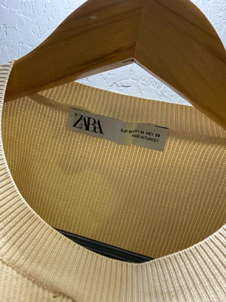 Топ Zara
