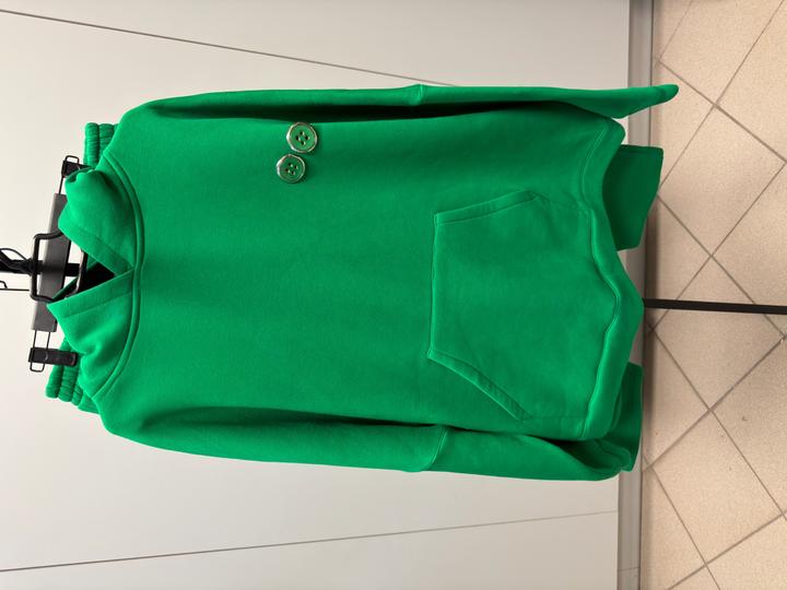 Костюм спортивный