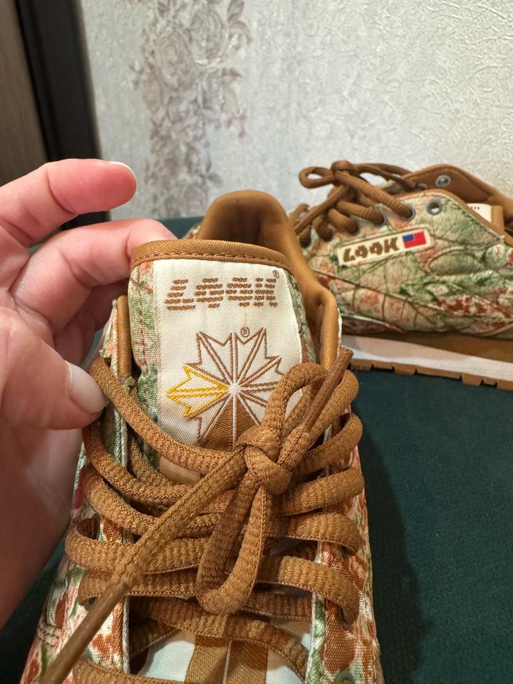 Кроссовки Reebok