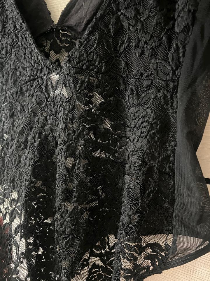 кружевной боди H&M