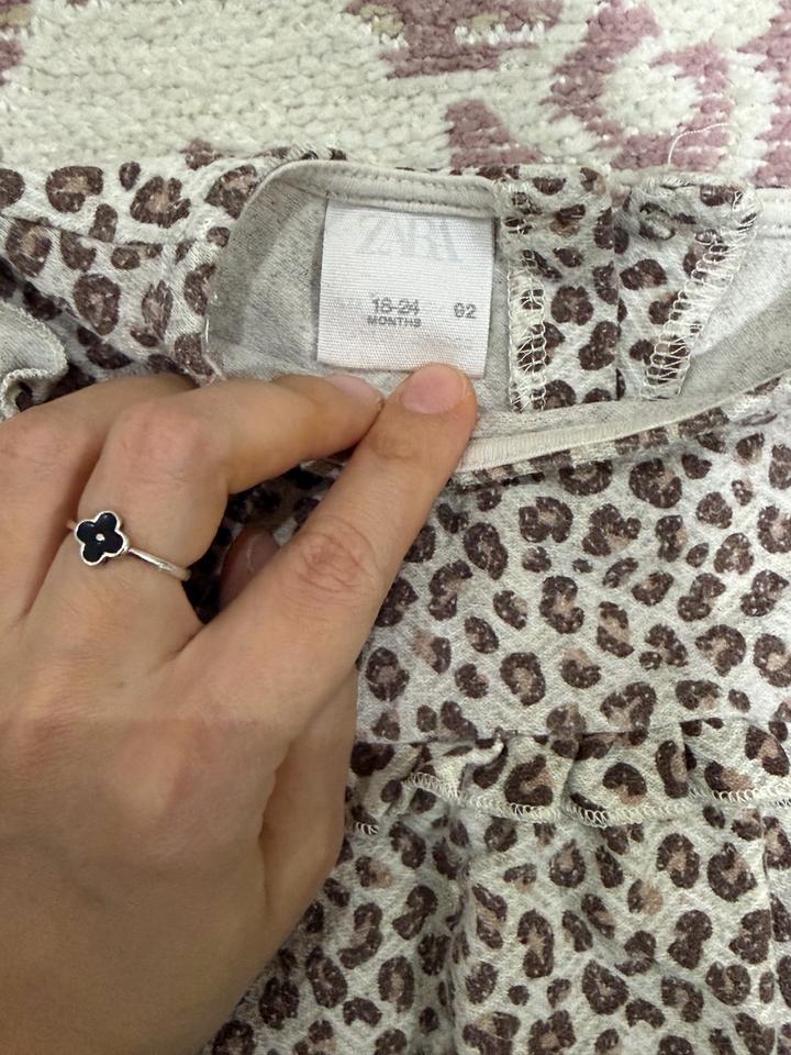 Все вещи за 12 тыс, все качественное размер от 1,5 года до 3 лет.