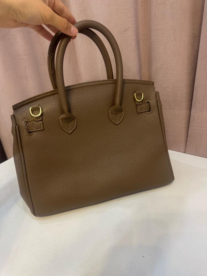 Элегантная сумка тоут в стиле Birkin / Кожаная сумка кофейного цвета