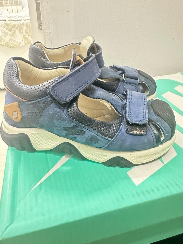 Сандали детские