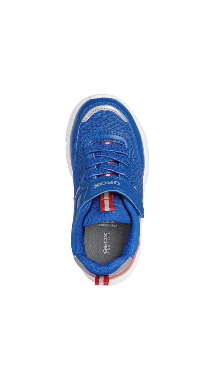 Кроссовки Geox