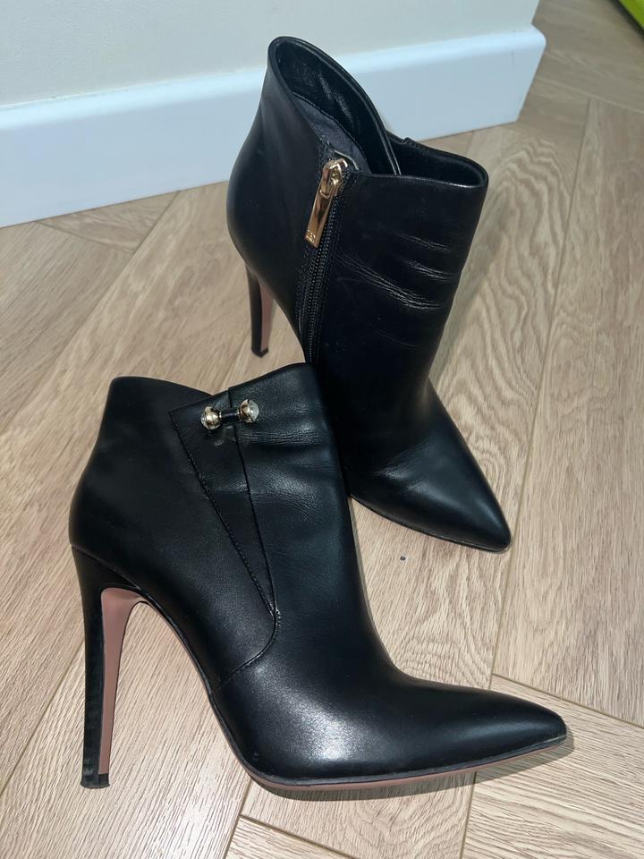 Ботильоны Basconi кожаные