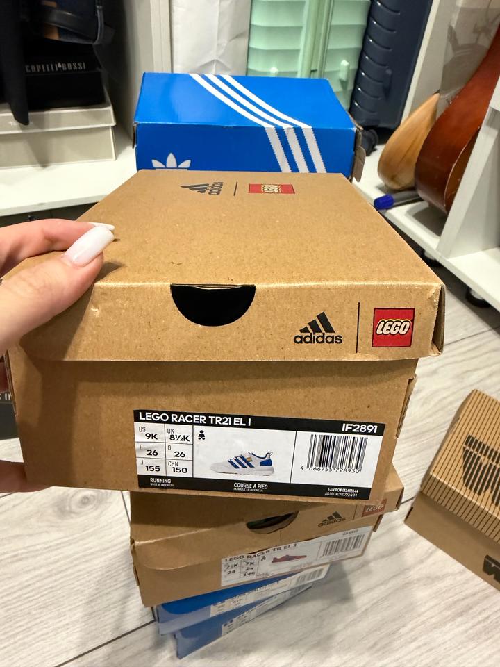 Детские кроссовки Adidas Lego