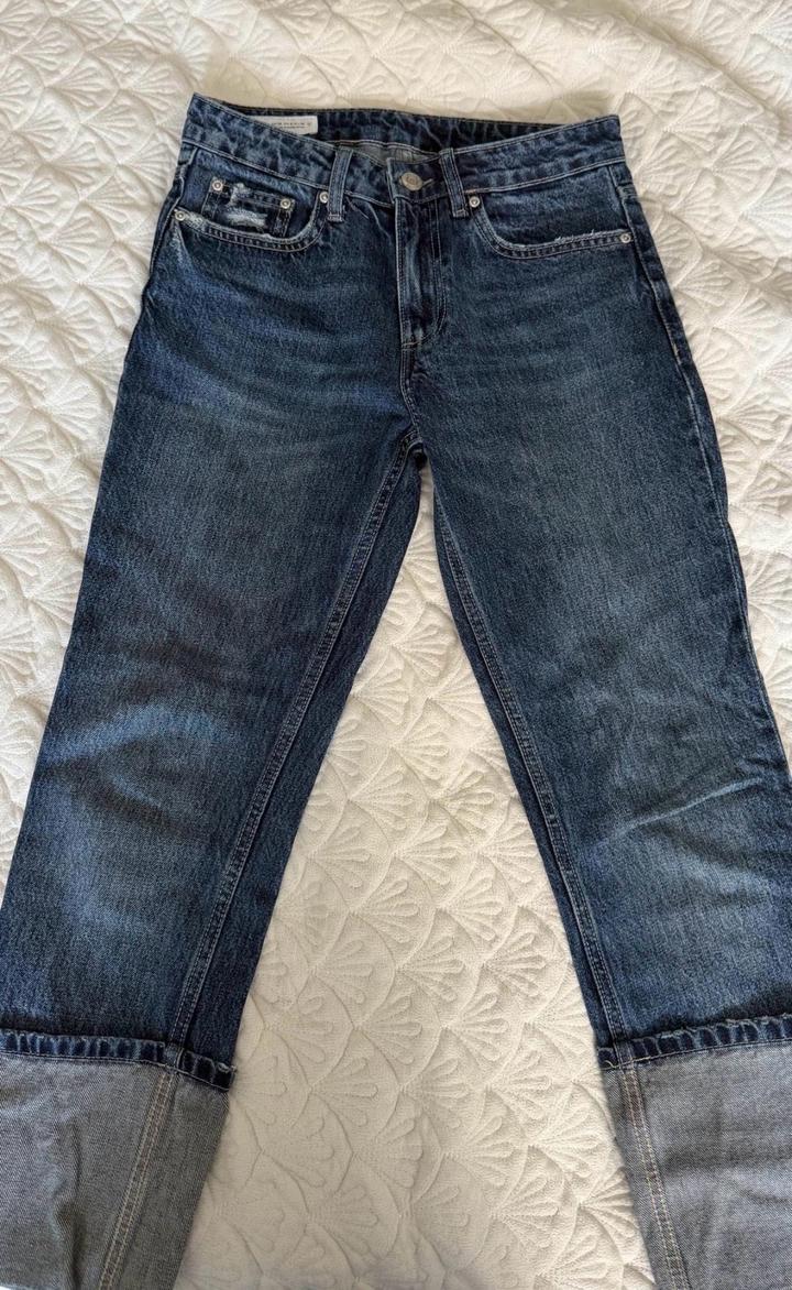 Джинсы Zara