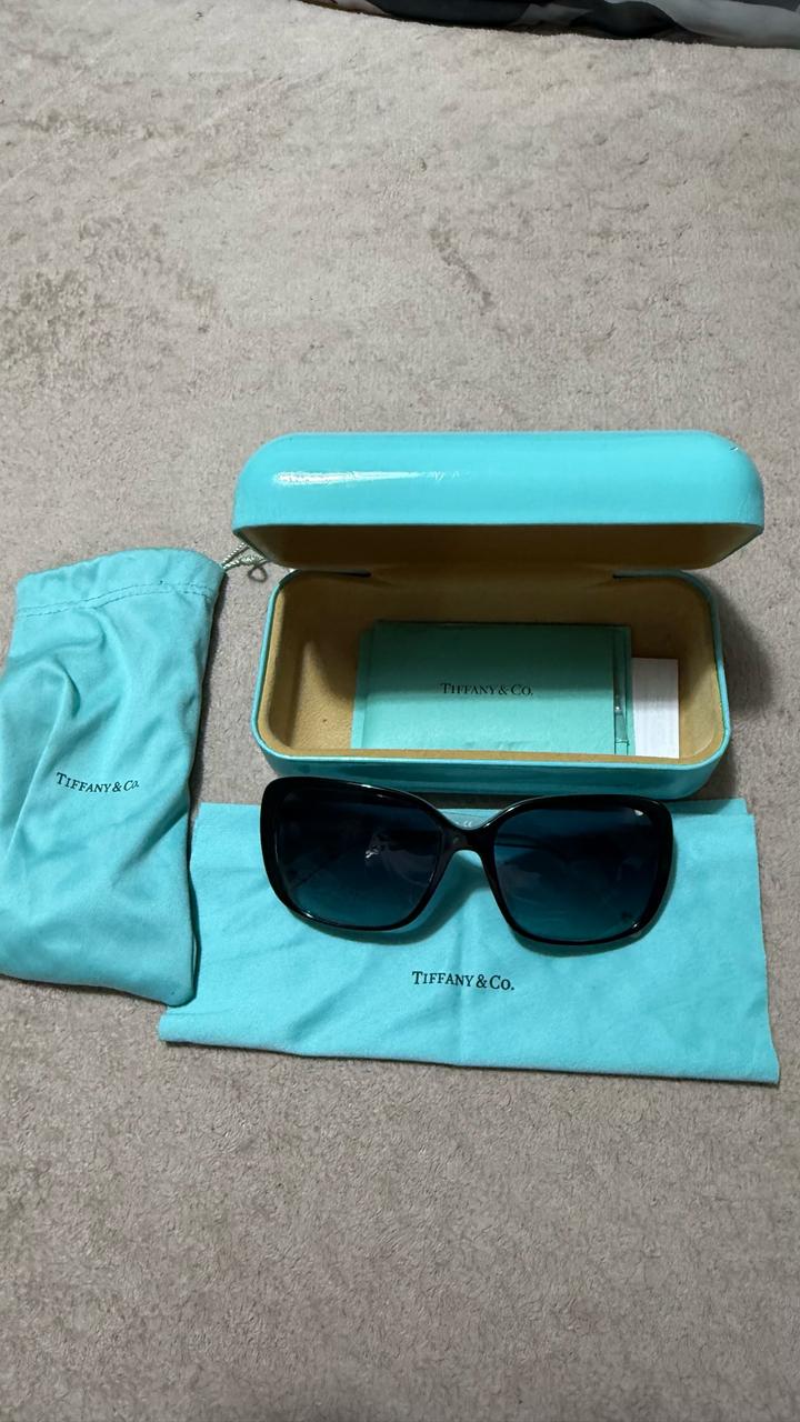 Солнцезащитные очки Tiffany & Co