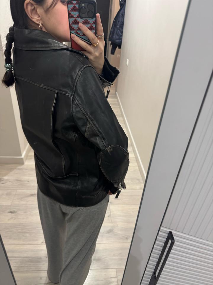 Куртка из натуральной кожи