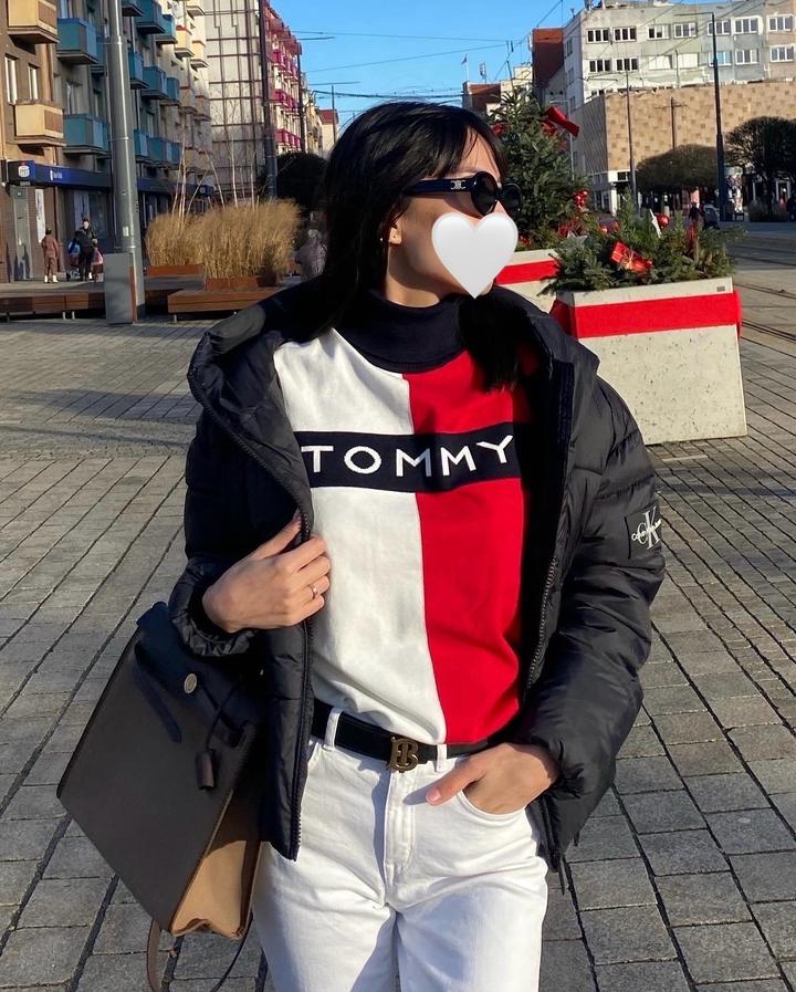 Темно-синий свитер Tommy Hilfiger