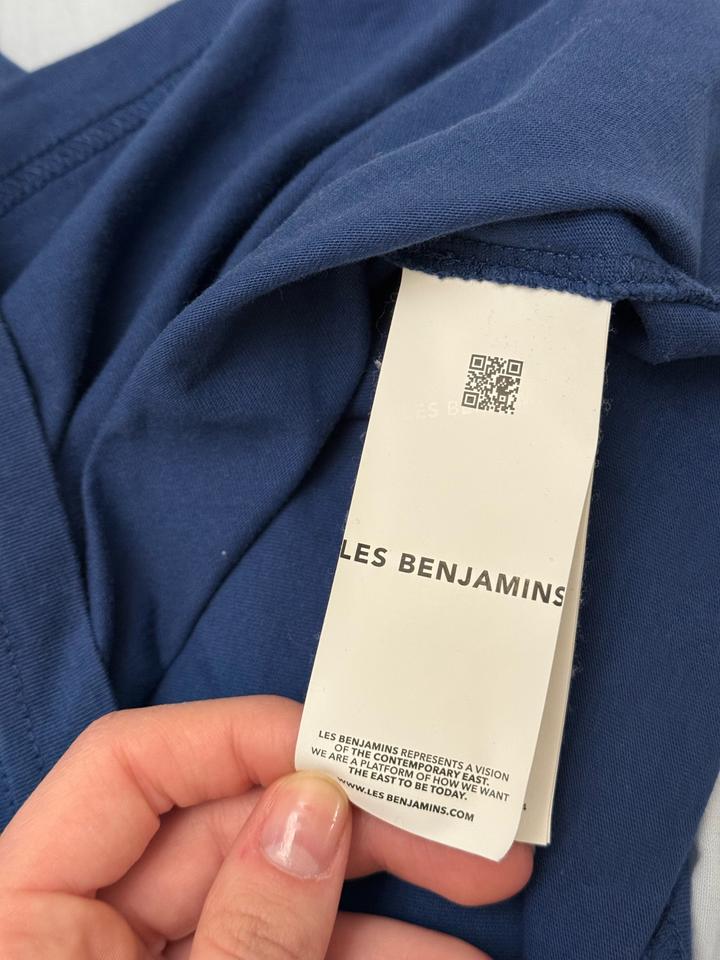 Синия футболка Les Benjamins