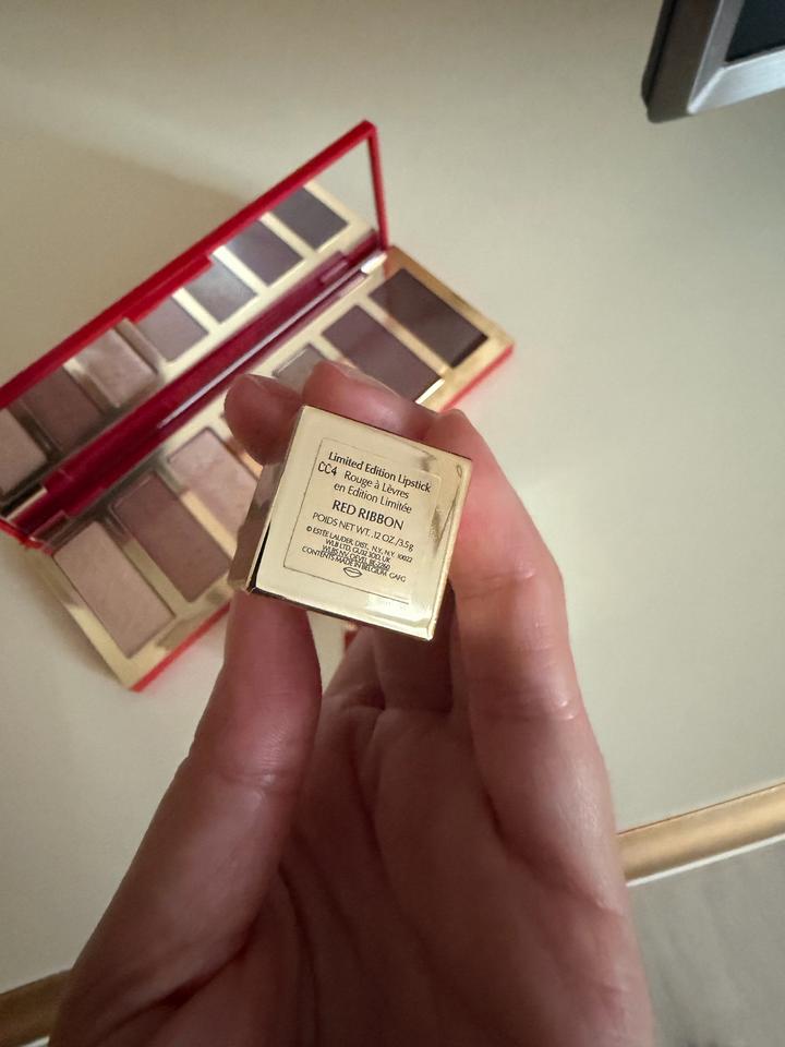 Тени и помада Estée Lauder, новые