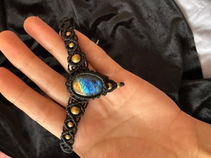 Чокер с натуральным лабрадором