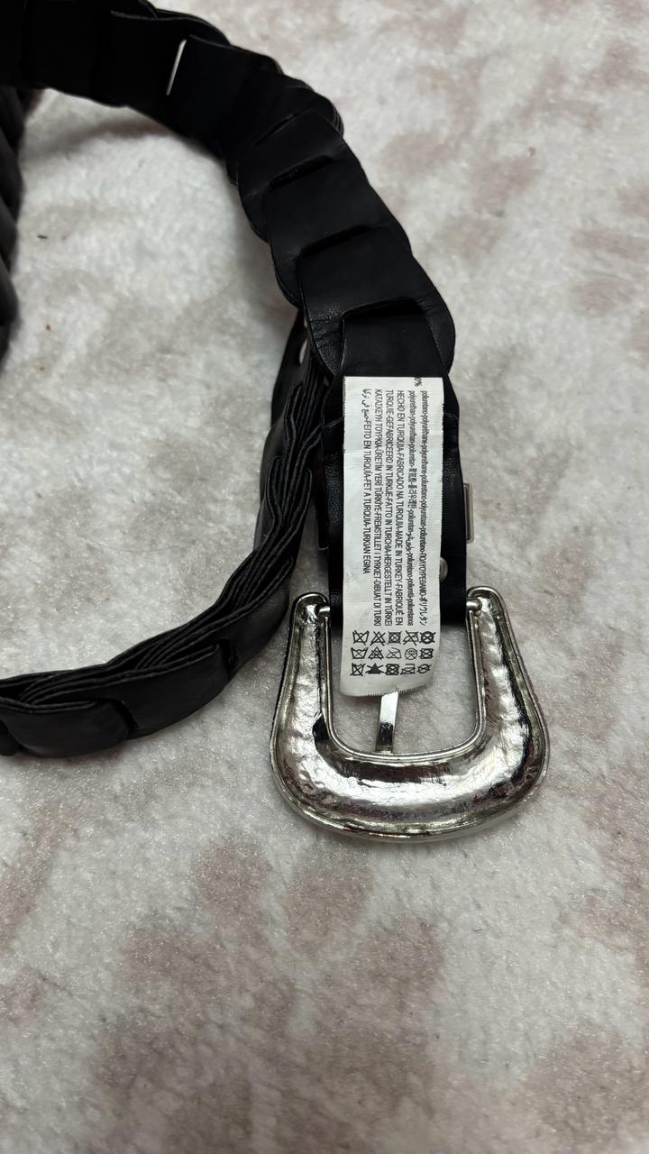 Ремень от Bershka