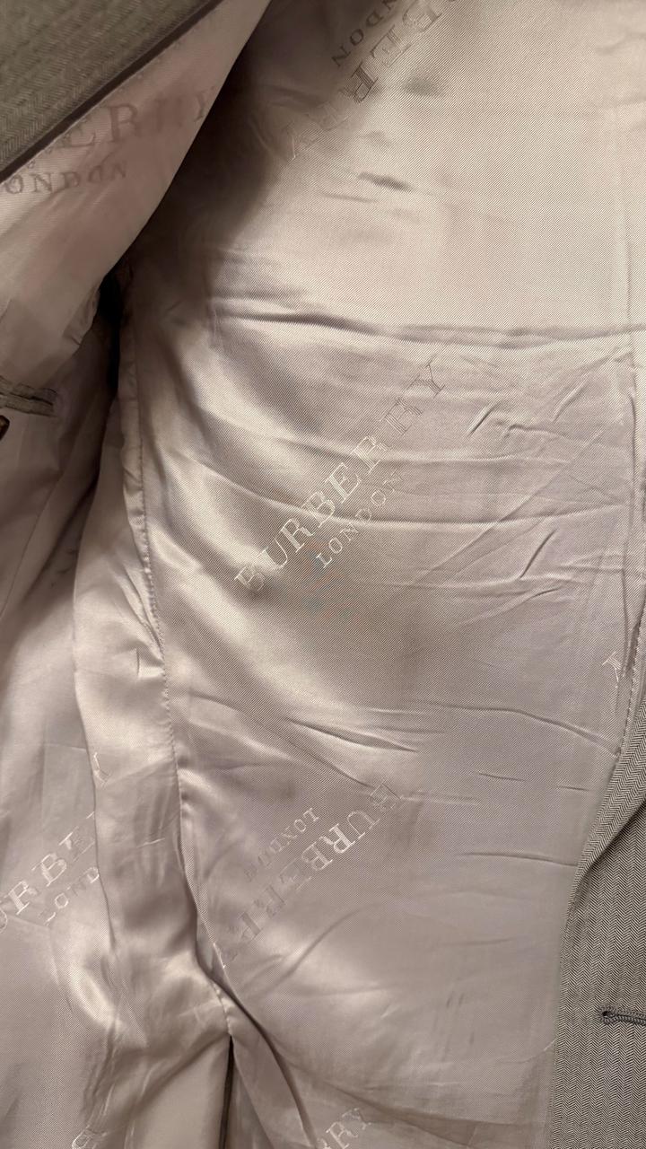 Костюм Burberry