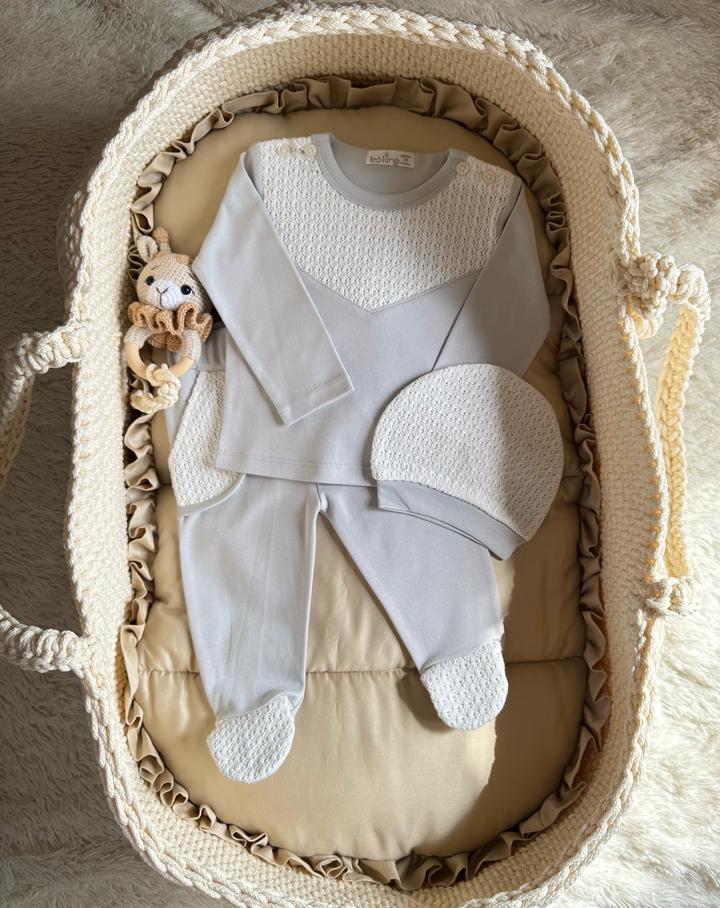 Комплект от Leoking. Размер 62-68