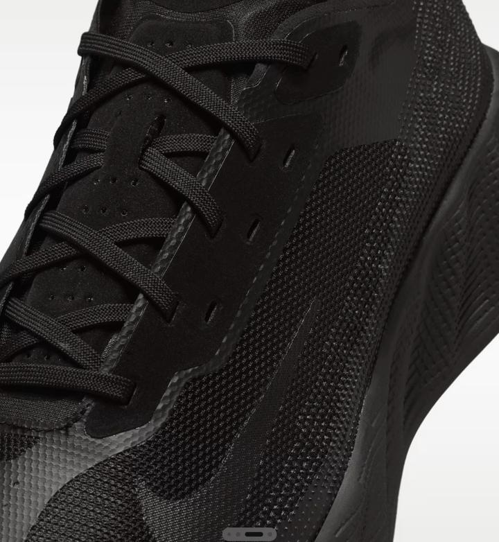 Новые Кроссовки Nike