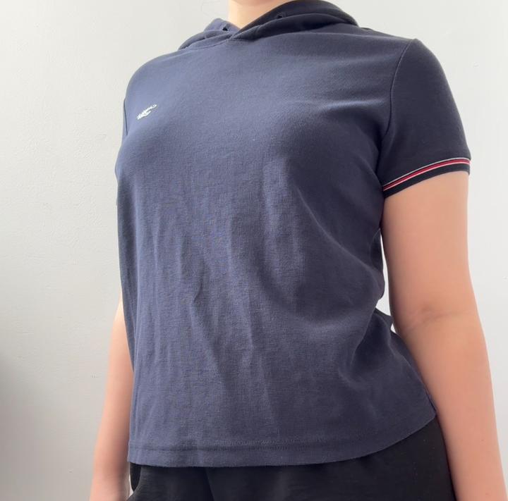 футболка с капюшоном cartelo