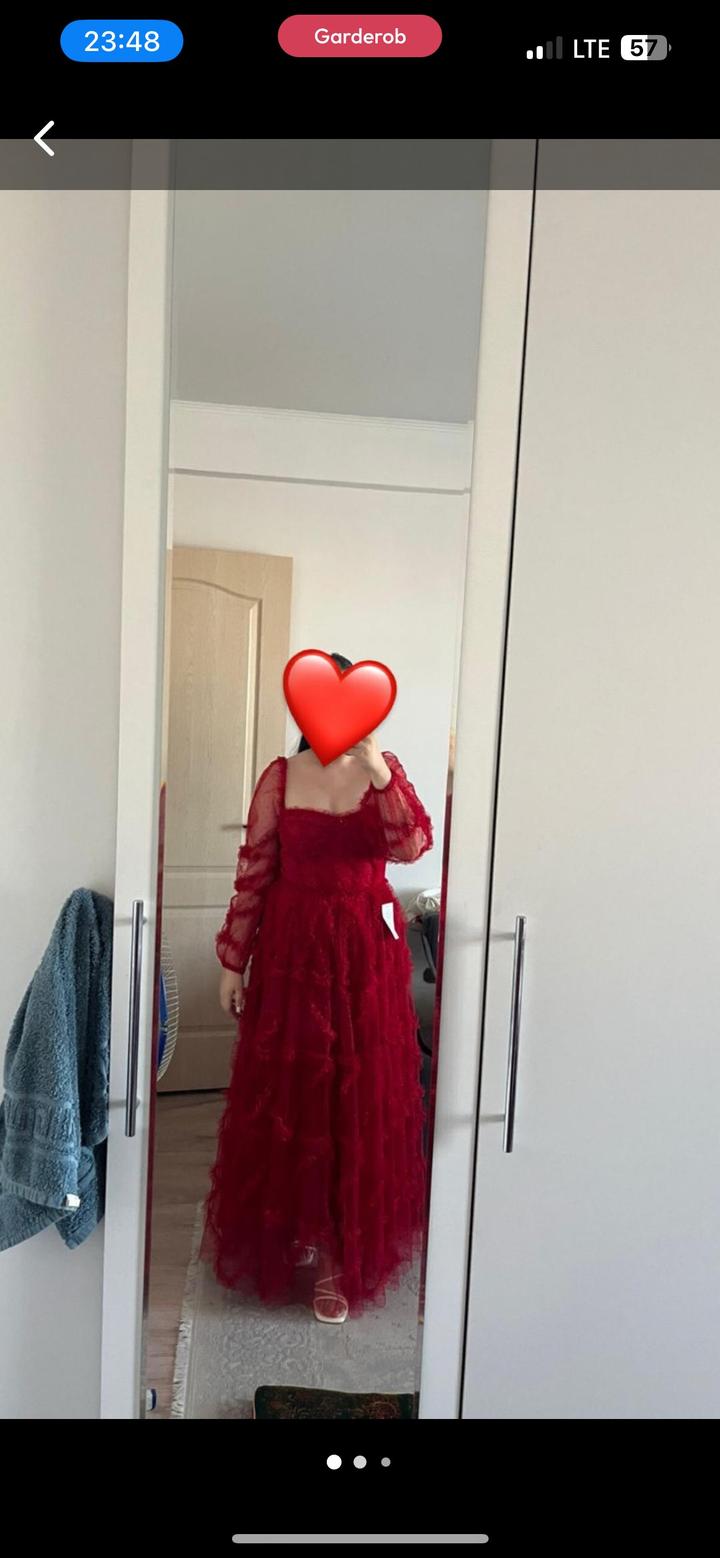 Платье от Secret Store