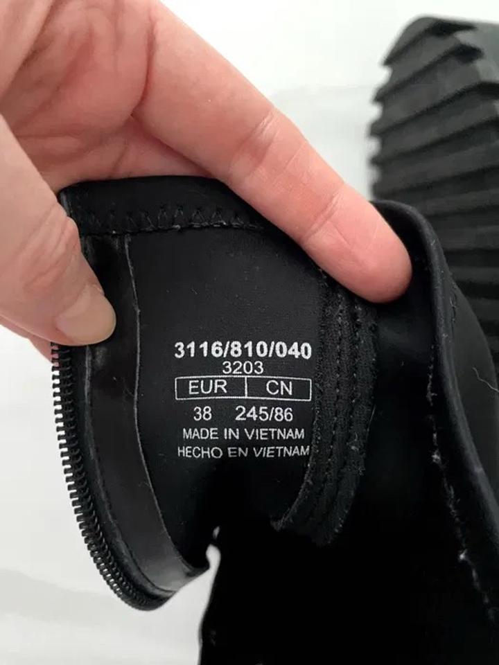 Ботинки Zara на платформе демисезонные — нужен ремонт стельки