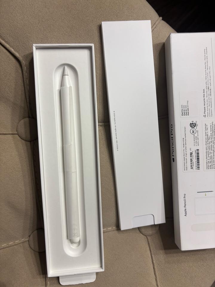 Стилус MX2D3Am/A Apple Pencil Pro модели A2538