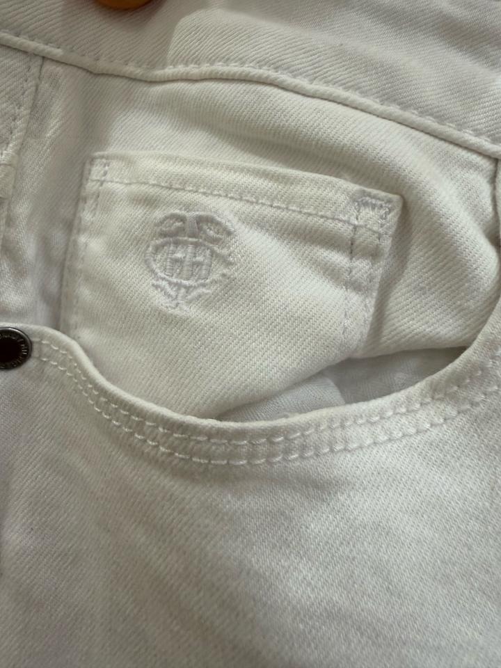 Абсолютно новые белые джинсы Tommy Hilfiger