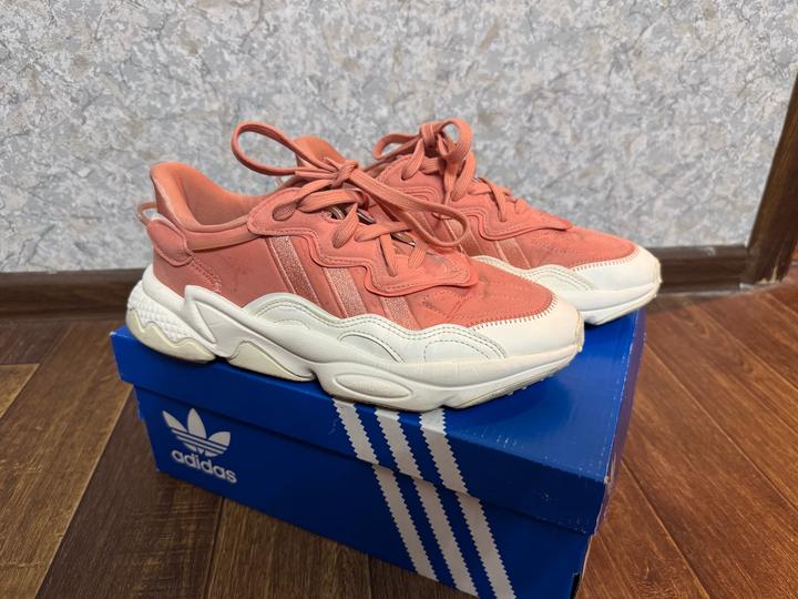 Кроссовки adidas