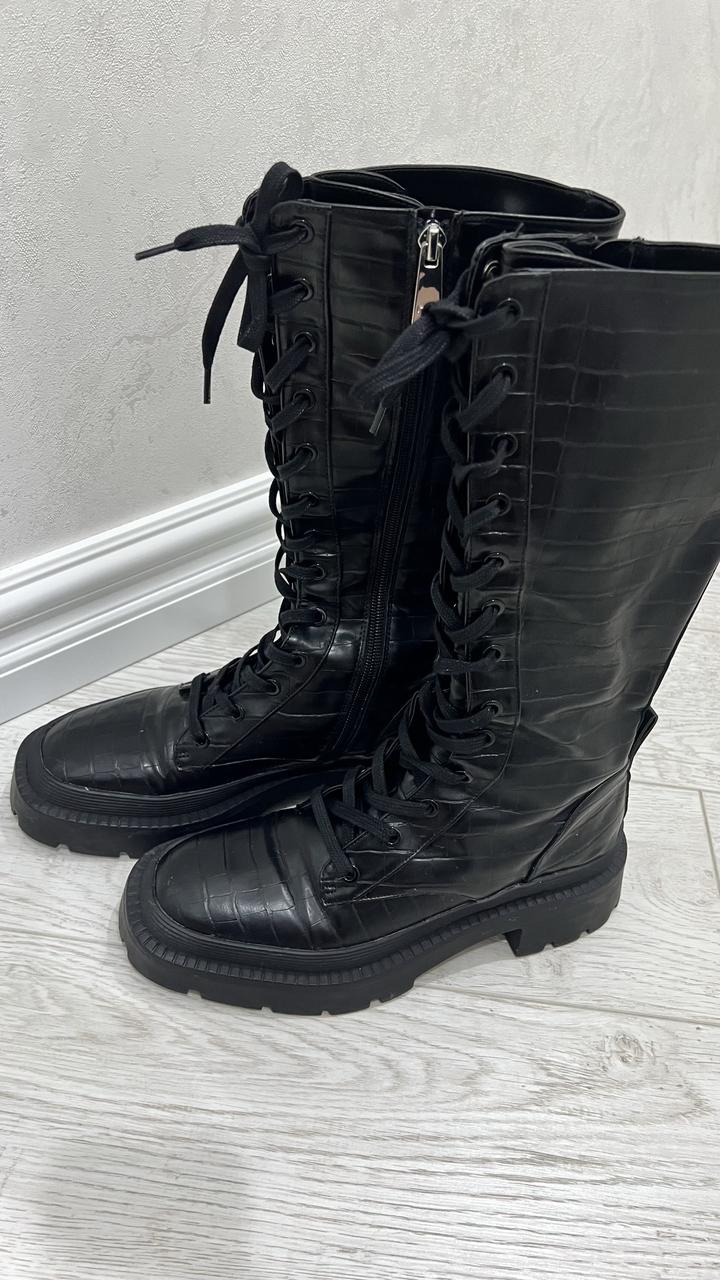 Продаются сапоги