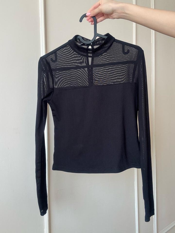 Черный лонгслив / водолазка с сеткой в стиле Pinterest