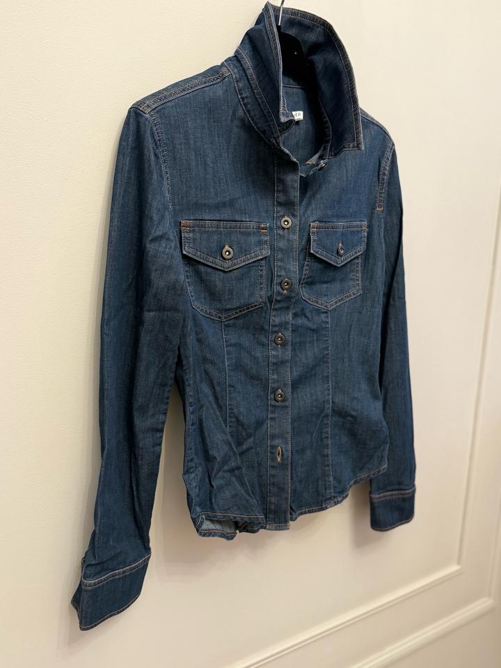 Джинсовая рубашка XS