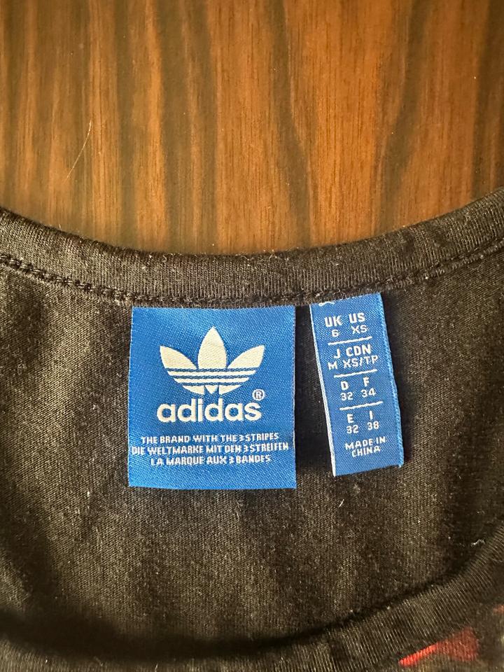 Топ Adidas