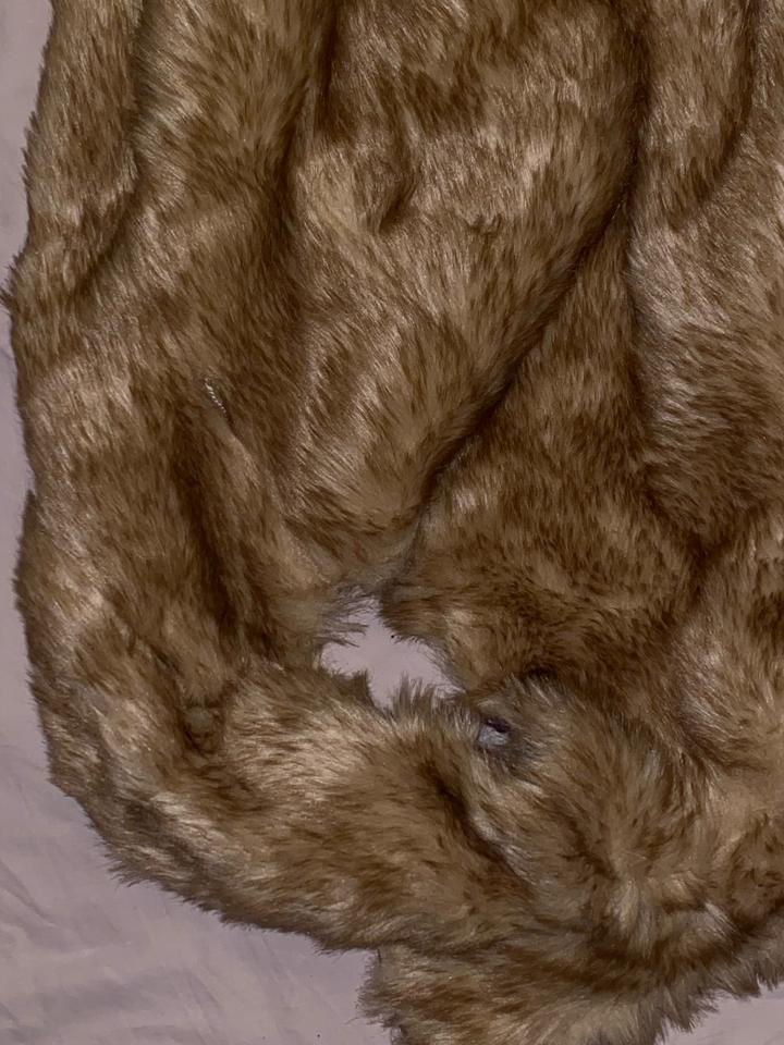 Меховой жилет Zara Girls