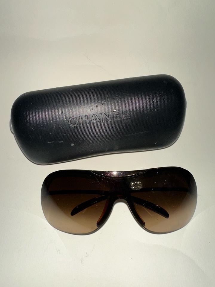 Солнцезащитные очки-маски Chanel