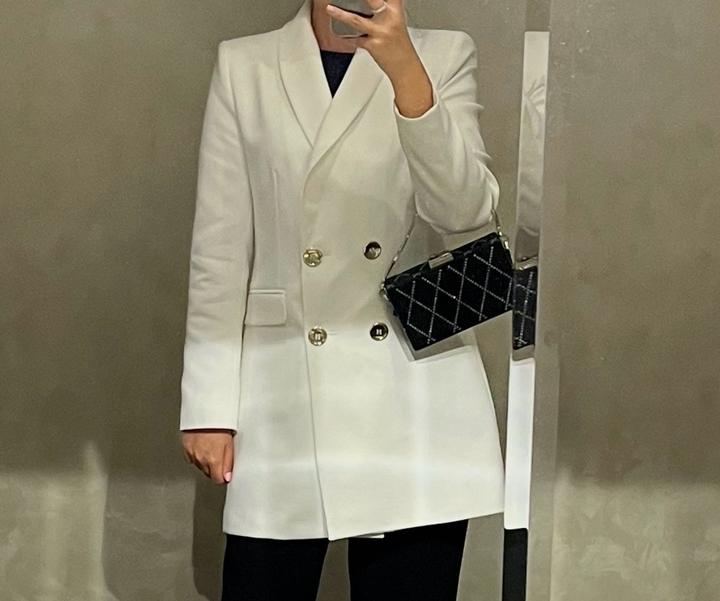 Белый пиджак Zara