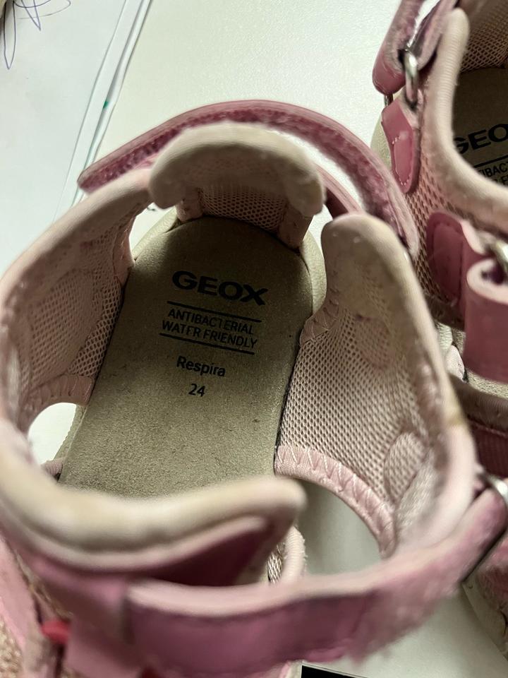 Сандалии Geox р24