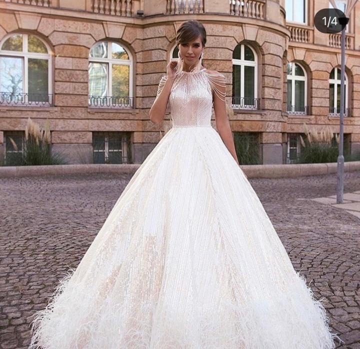 Свадебное платье