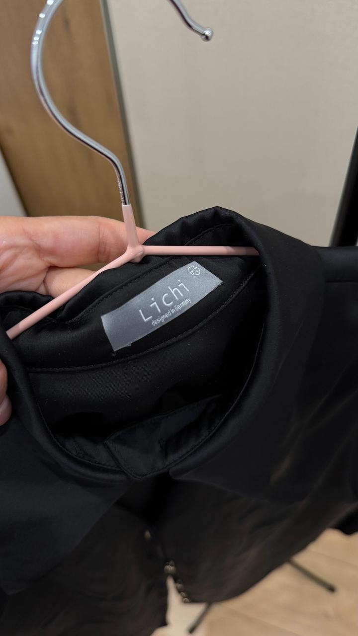 Черная рубашка Lichi