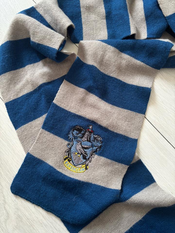 Шарф Когтеврана