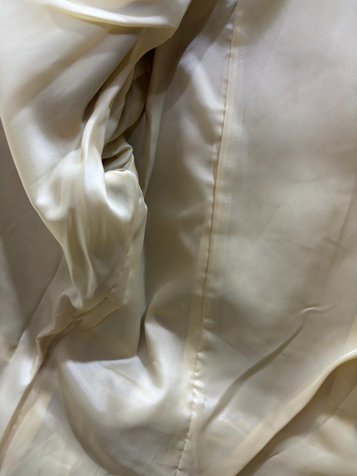 Кожаный жакет