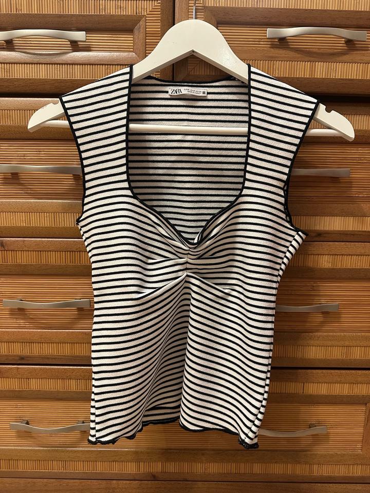 Утягивающий топ Zara новый