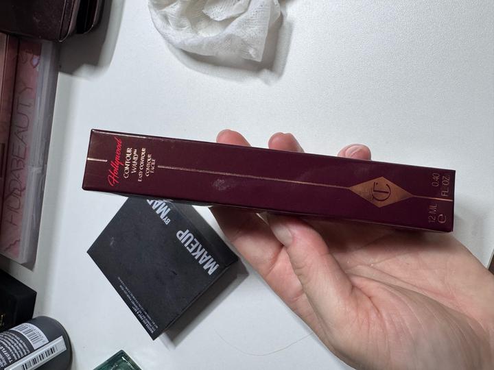 Charlotte Tilbury контуринг