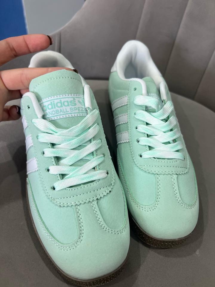 Кроссовки Adidas handball spezial