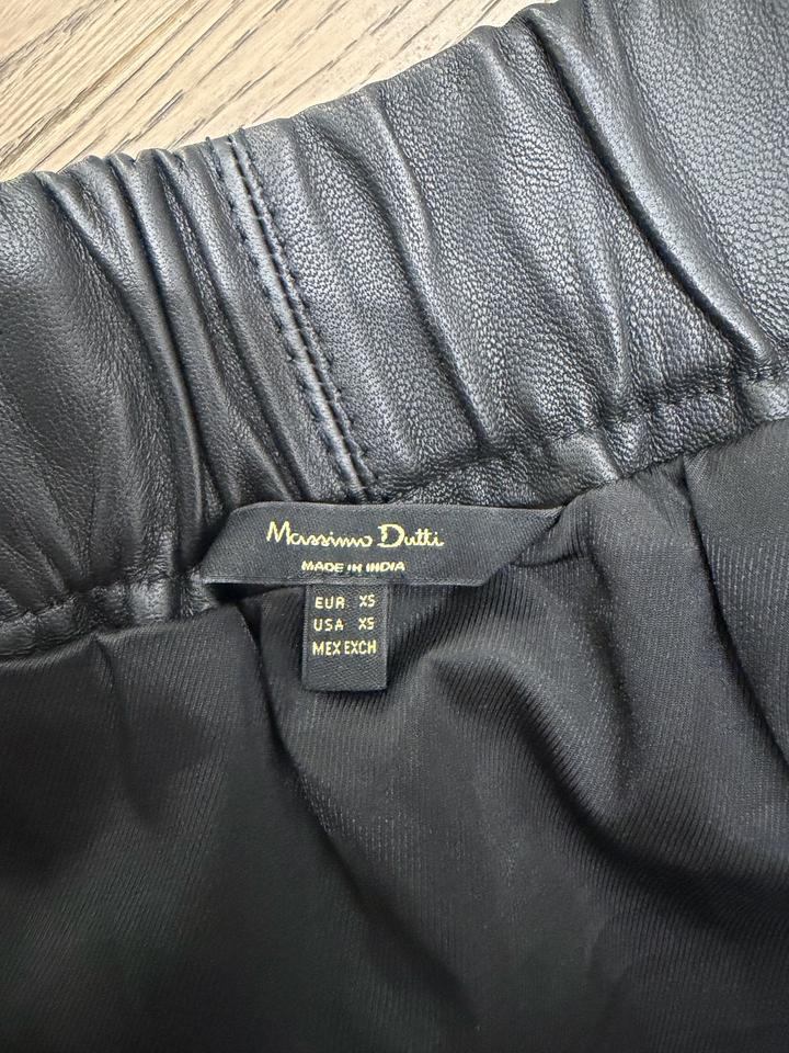 Юбка из 100% кожи от Massimo Dutti