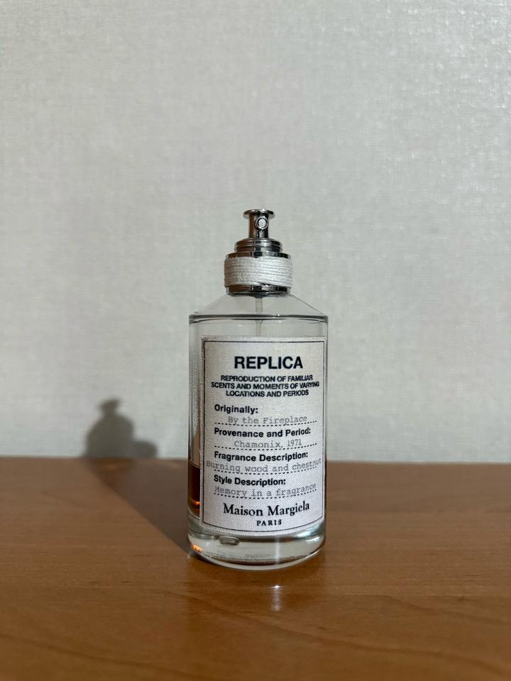 MAISON MARGIELA replica by the fireplace