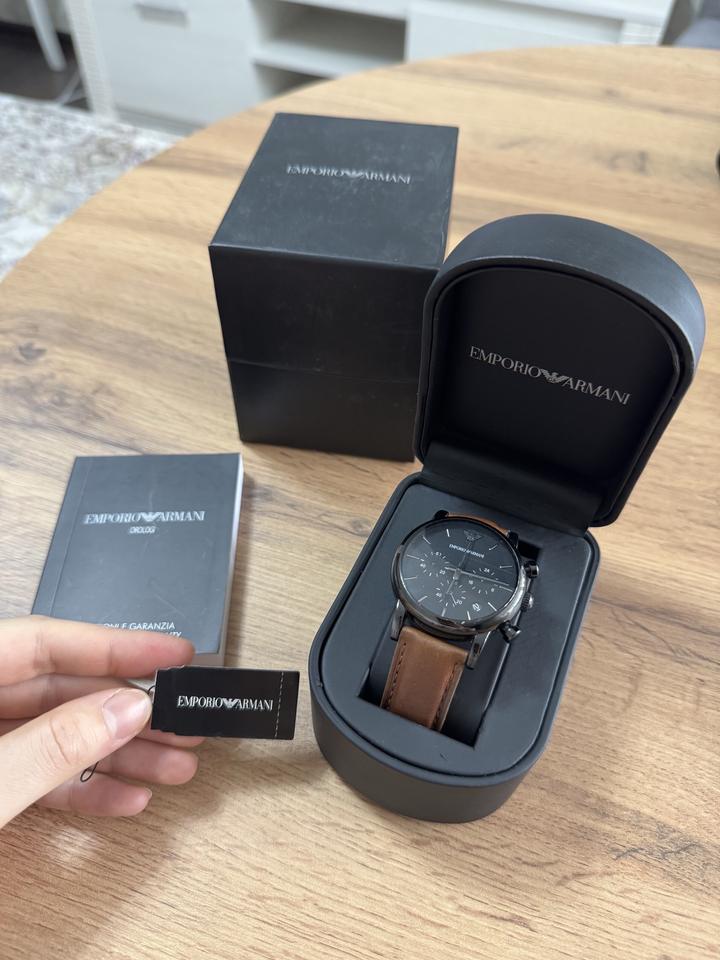 Часы Emporio Armani