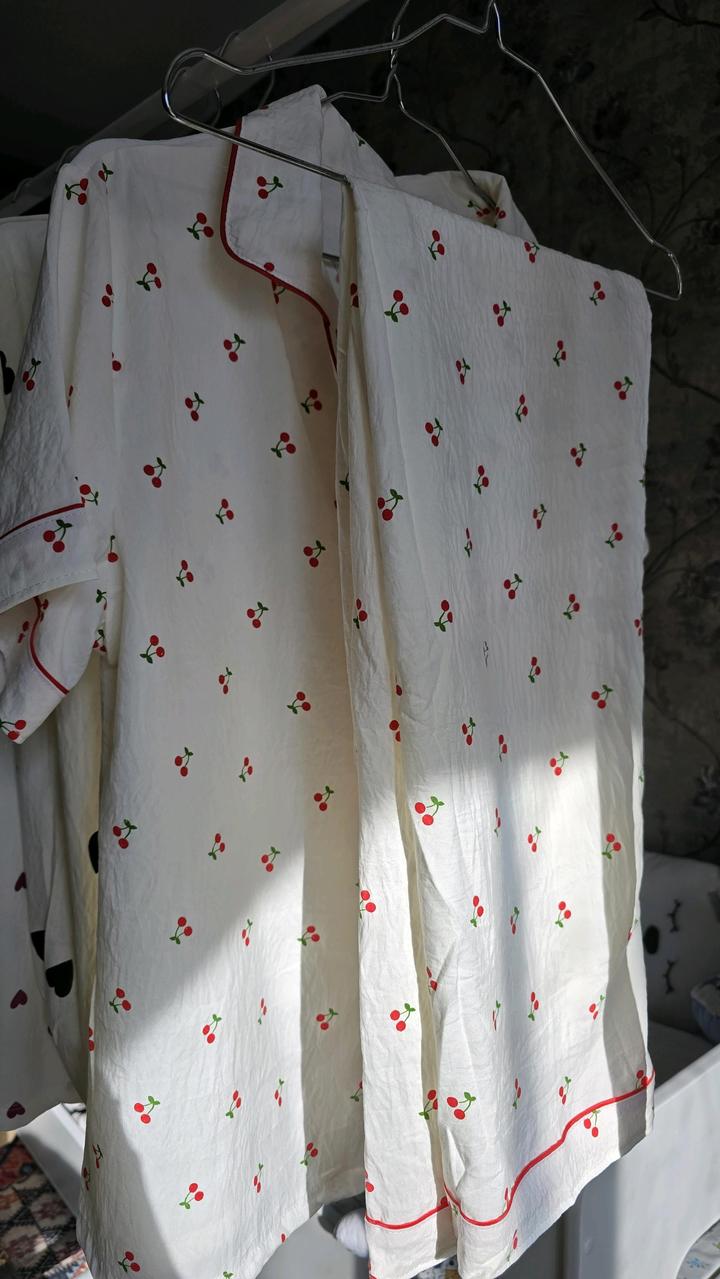 Пижамы женские